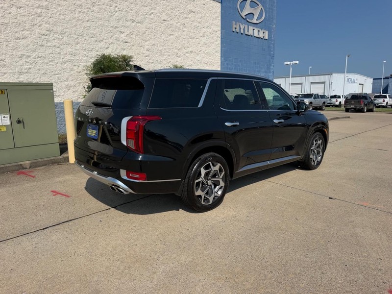 Hyundai Palisade Vehicle Full-screen Gallery Image 03