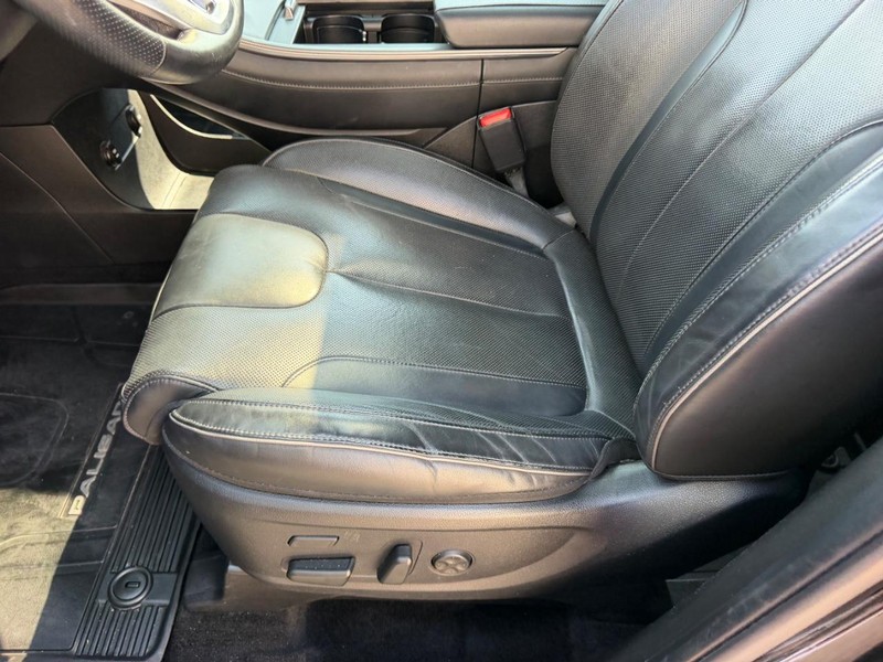 Hyundai Palisade Vehicle Full-screen Gallery Image 21