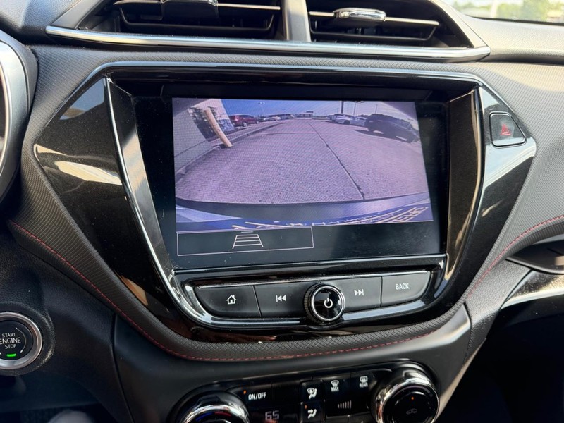 Chevrolet TrailBlazer Vehicle Full-screen Gallery Image 21