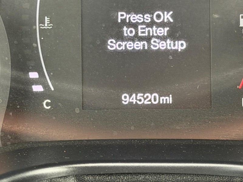 Jeep Compass Vehicle Full-screen Gallery Image 18