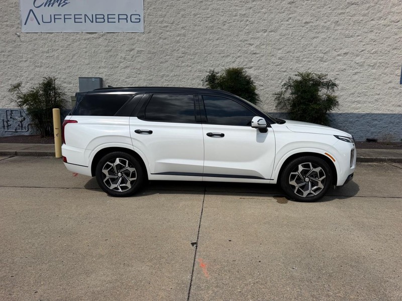 Hyundai Palisade Vehicle Full-screen Gallery Image 02