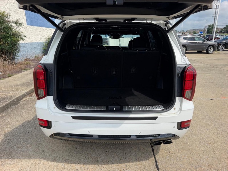 Hyundai Palisade Vehicle Full-screen Gallery Image 05