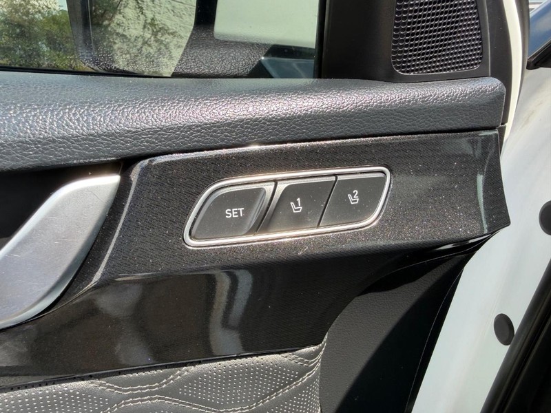 Hyundai Palisade Vehicle Full-screen Gallery Image 21