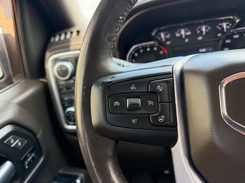 GMC Sierra 1500 Vehicle Full-screen Gallery Image 10