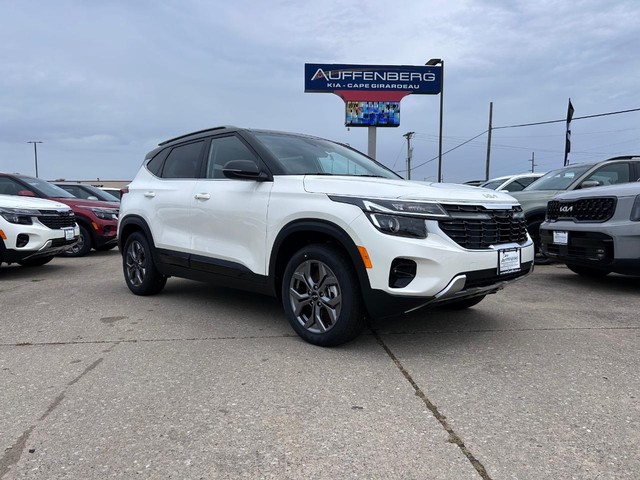 2024 Kia Seltos S at Auffenberg Kia of Cape Girardeau in Cape Girardeau MO