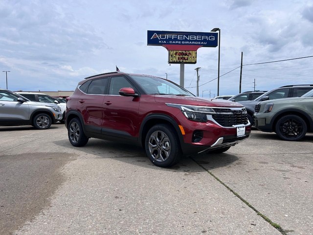 2024 Kia Seltos S at Auffenberg Kia of Cape Girardeau in Cape Girardeau MO