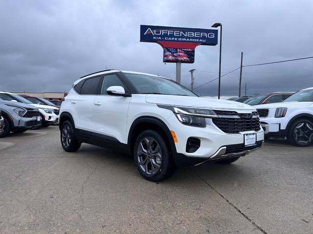 2024 Kia Seltos S at Auffenberg Kia of Cape Girardeau in Cape Girardeau MO