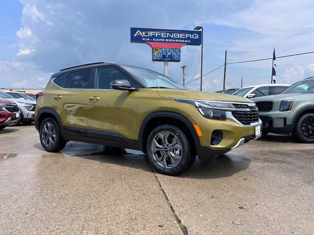 2024 Kia Seltos S at Auffenberg Kia of Cape Girardeau in Cape Girardeau MO