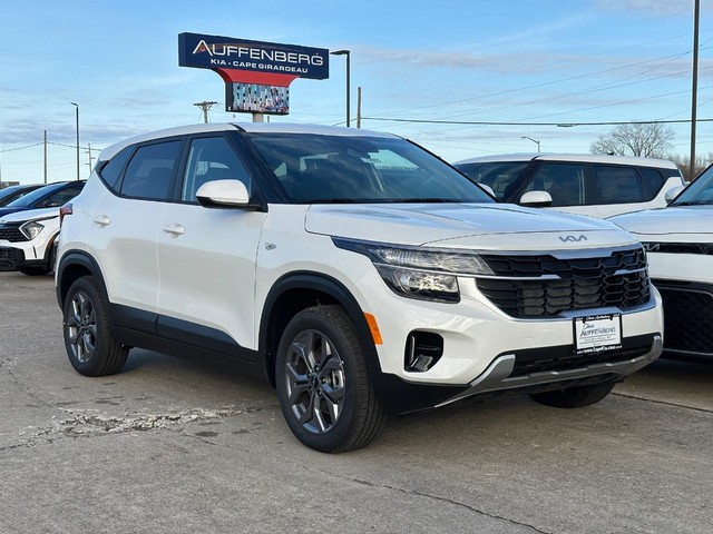 2025 Kia Seltos LX at Auffenberg Kia of Cape Girardeau in Cape Girardeau MO