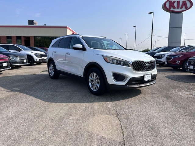 2016 Kia Sorento LX at Auffenberg Kia of Cape Girardeau in Cape Girardeau MO