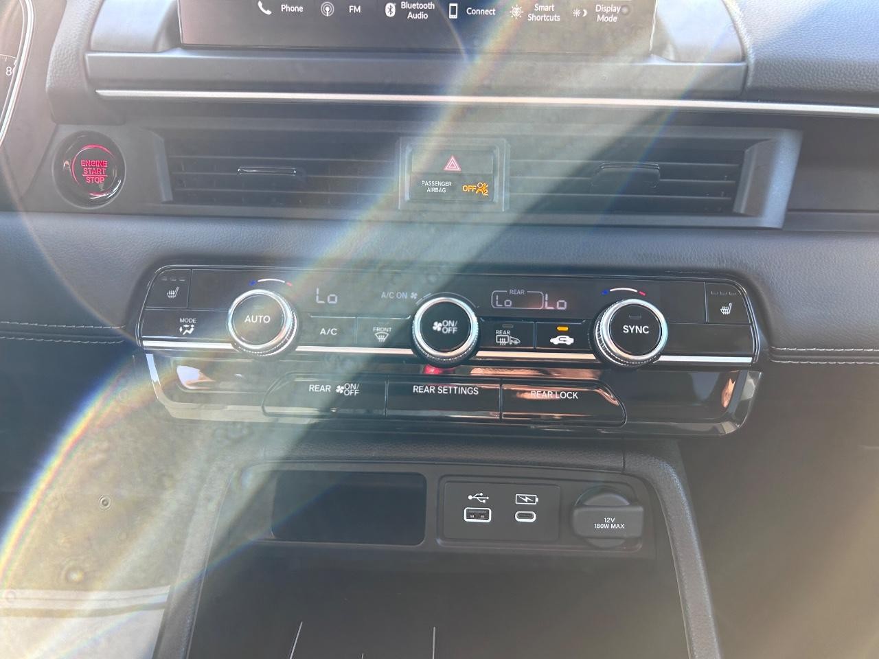 Honda Pilot Vehicle Full-screen Gallery Image 16