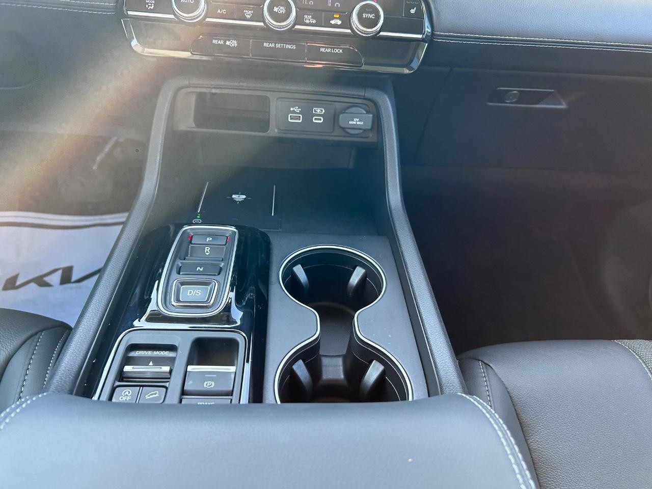 Honda Pilot Vehicle Full-screen Gallery Image 17