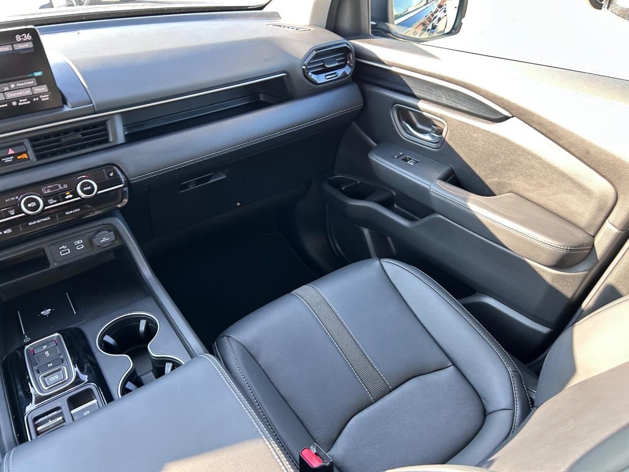 Honda Pilot Vehicle Full-screen Gallery Image 18