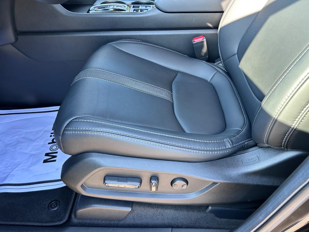 Honda Pilot Vehicle Full-screen Gallery Image 21