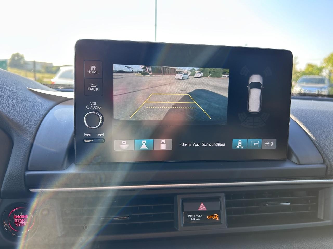 Honda Pilot Vehicle Full-screen Gallery Image 23