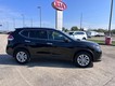 2016 Nissan Rogue SV thumbnail image 02