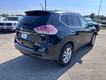 2016 Nissan Rogue SV thumbnail image 03