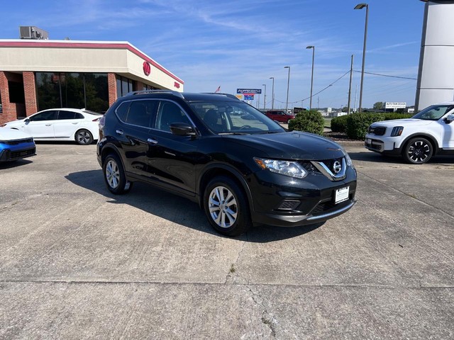 2016 Nissan Rogue SV at Auffenberg Kia of Cape Girardeau in Cape Girardeau MO