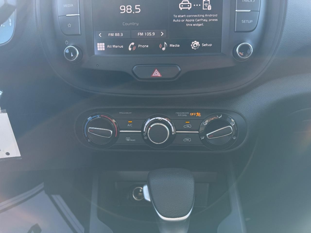 Kia Soul Vehicle Full-screen Gallery Image 13