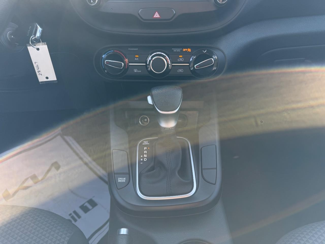 Kia Soul Vehicle Full-screen Gallery Image 14