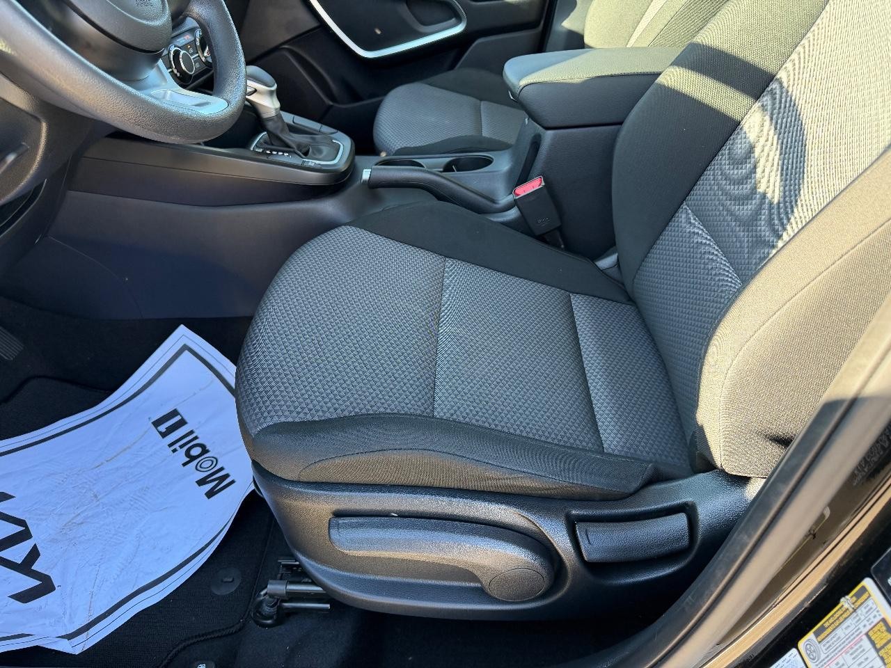 Kia Soul Vehicle Full-screen Gallery Image 17