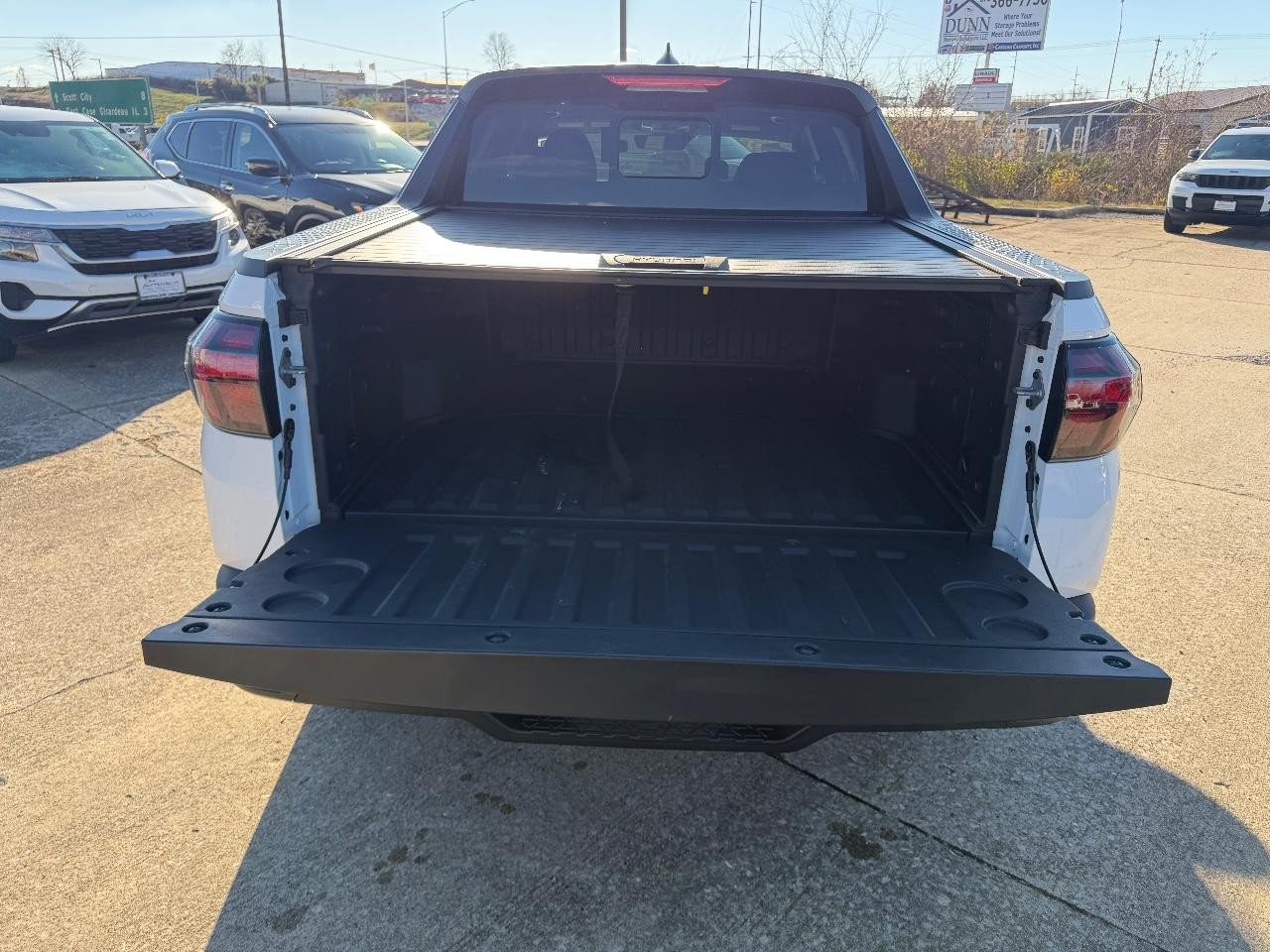 Hyundai Santa Cruz Vehicle Full-screen Gallery Image 04