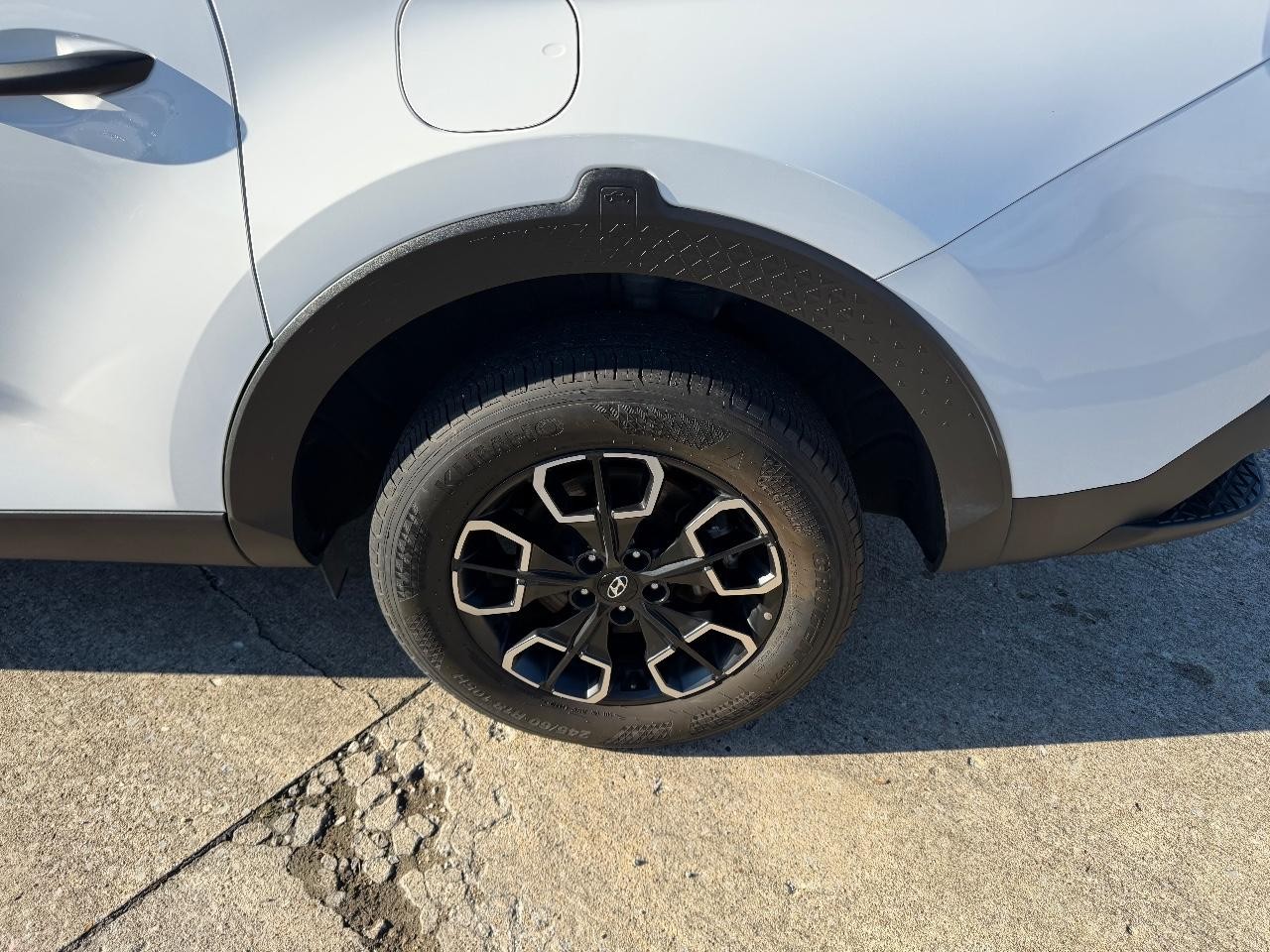 Hyundai Santa Cruz Vehicle Full-screen Gallery Image 05