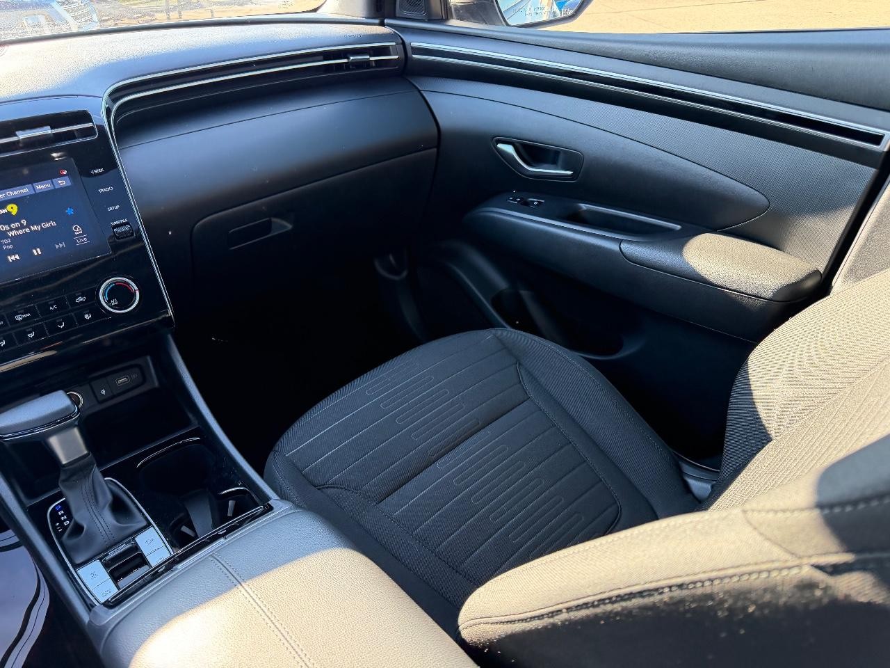 Hyundai Santa Cruz Vehicle Full-screen Gallery Image 15