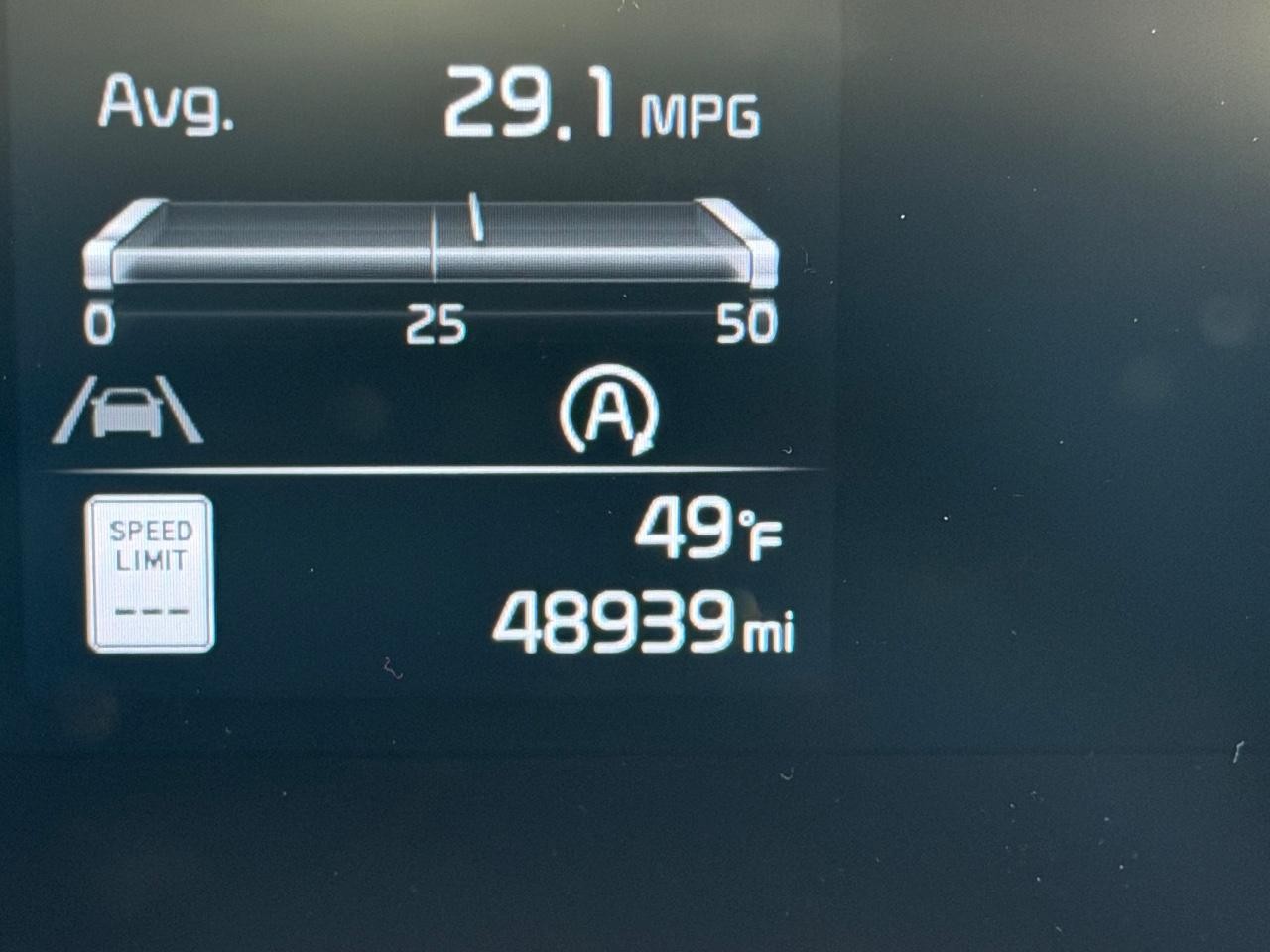 Kia Sportage Vehicle Full-screen Gallery Image 17