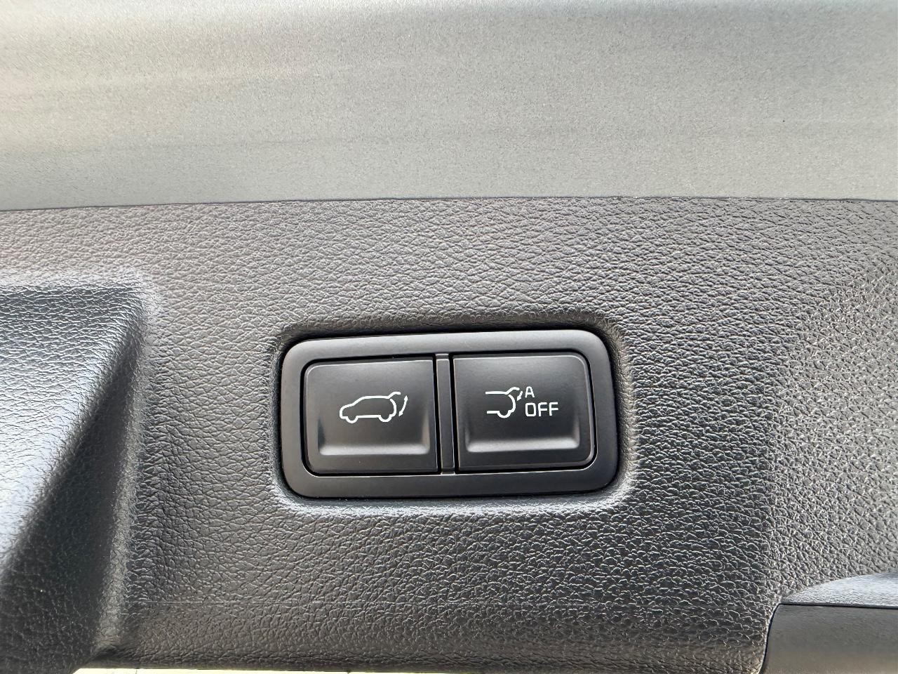 Kia Telluride Vehicle Full-screen Gallery Image 05