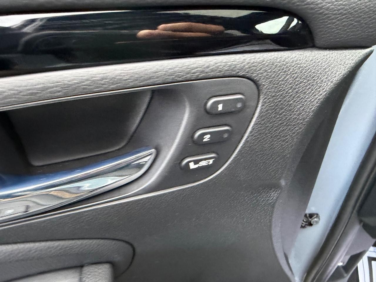 Honda Ridgeline Vehicle Full-screen Gallery Image 17