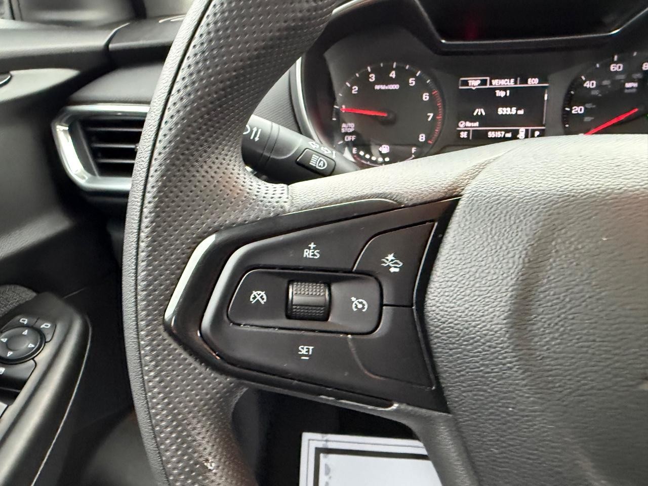 Chevrolet TrailBlazer Vehicle Full-screen Gallery Image 09