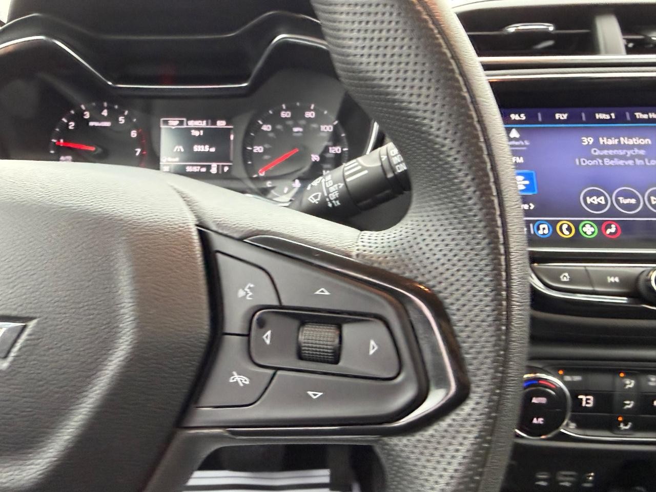 Chevrolet TrailBlazer Vehicle Full-screen Gallery Image 10