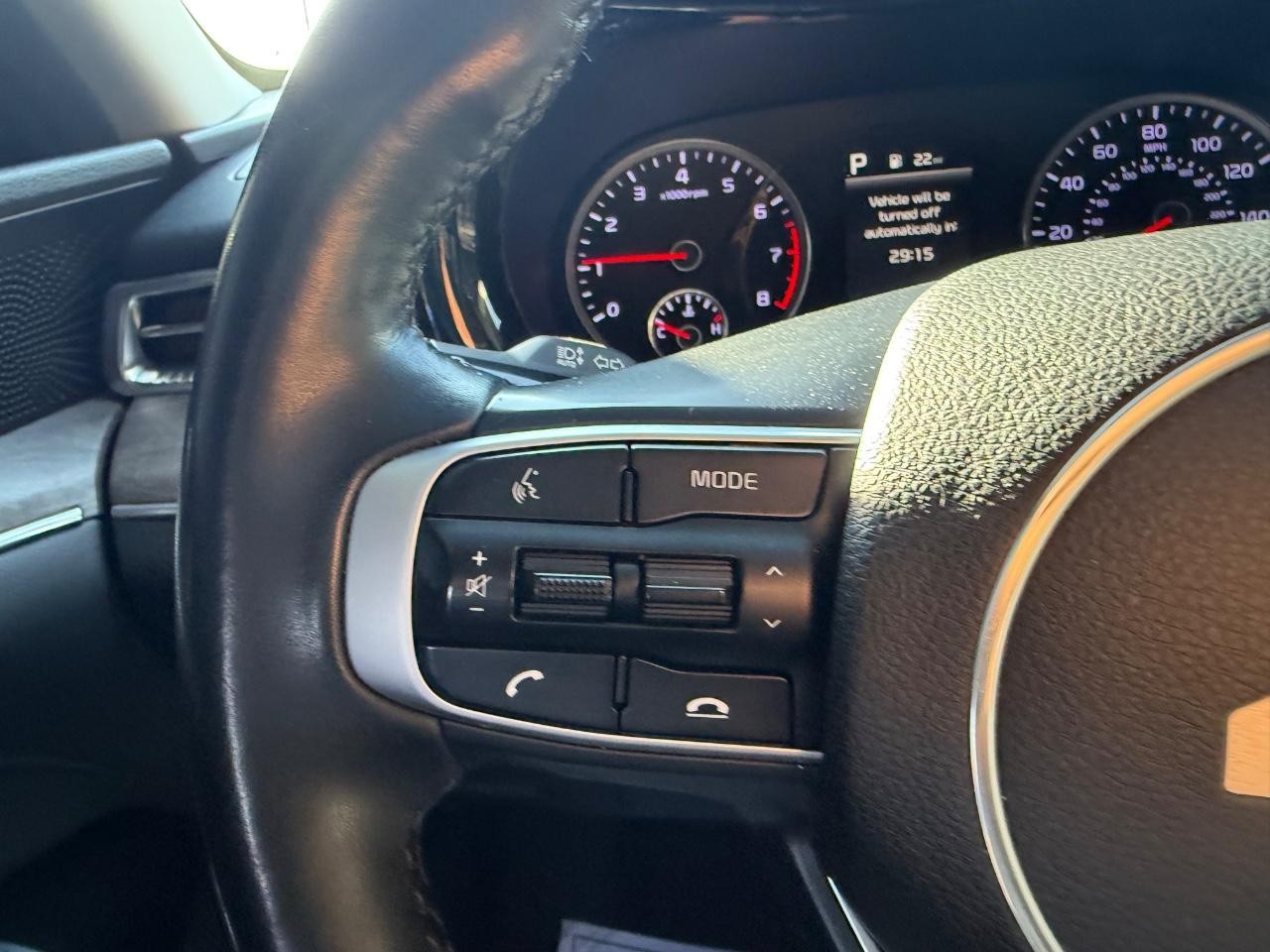 Kia K5 Vehicle Full-screen Gallery Image 11