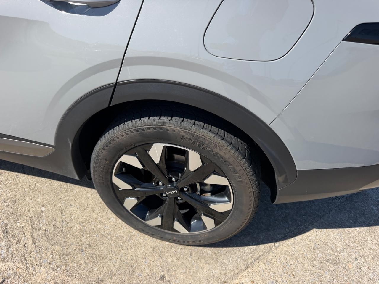 Kia Sportage Vehicle Full-screen Gallery Image 06