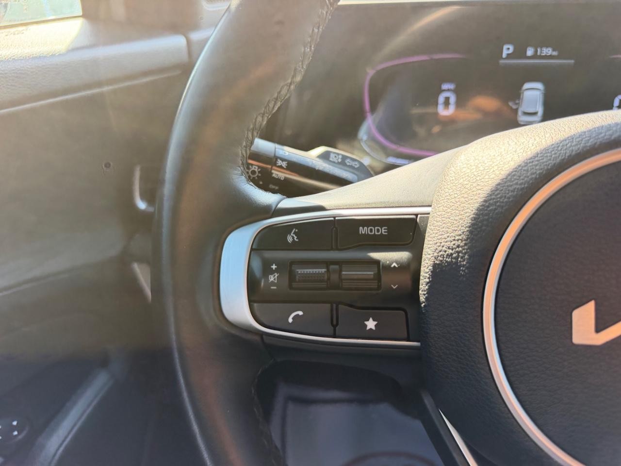 Kia Sportage Vehicle Full-screen Gallery Image 10