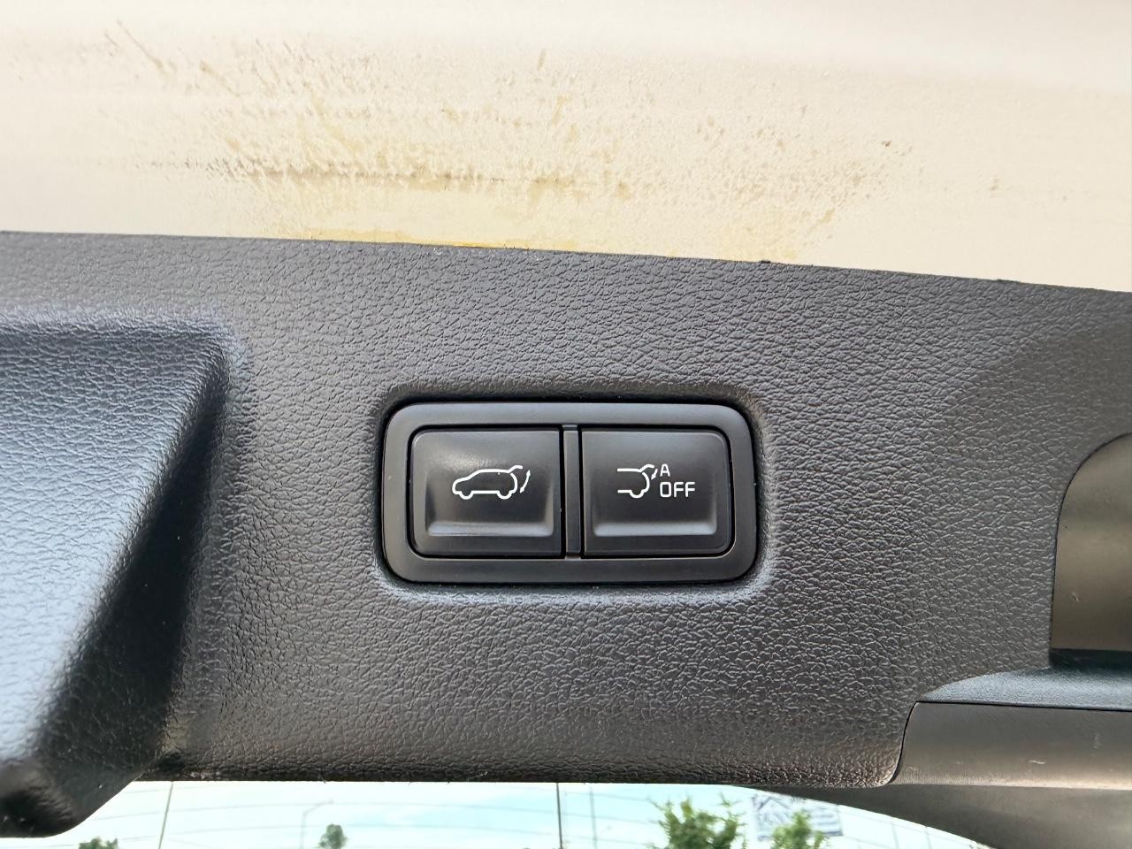 Kia Telluride Vehicle Full-screen Gallery Image 06