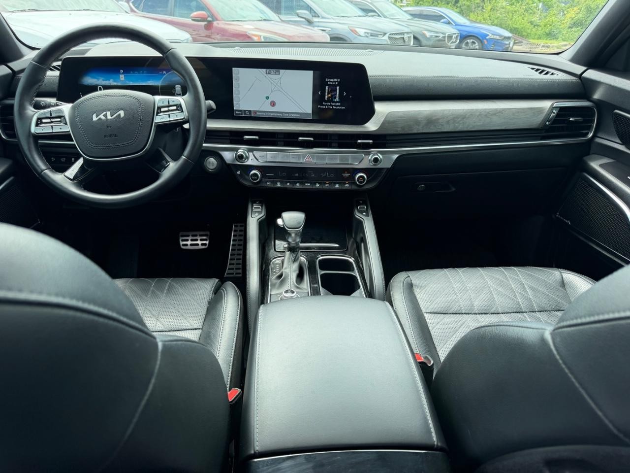 Kia Telluride Vehicle Full-screen Gallery Image 13