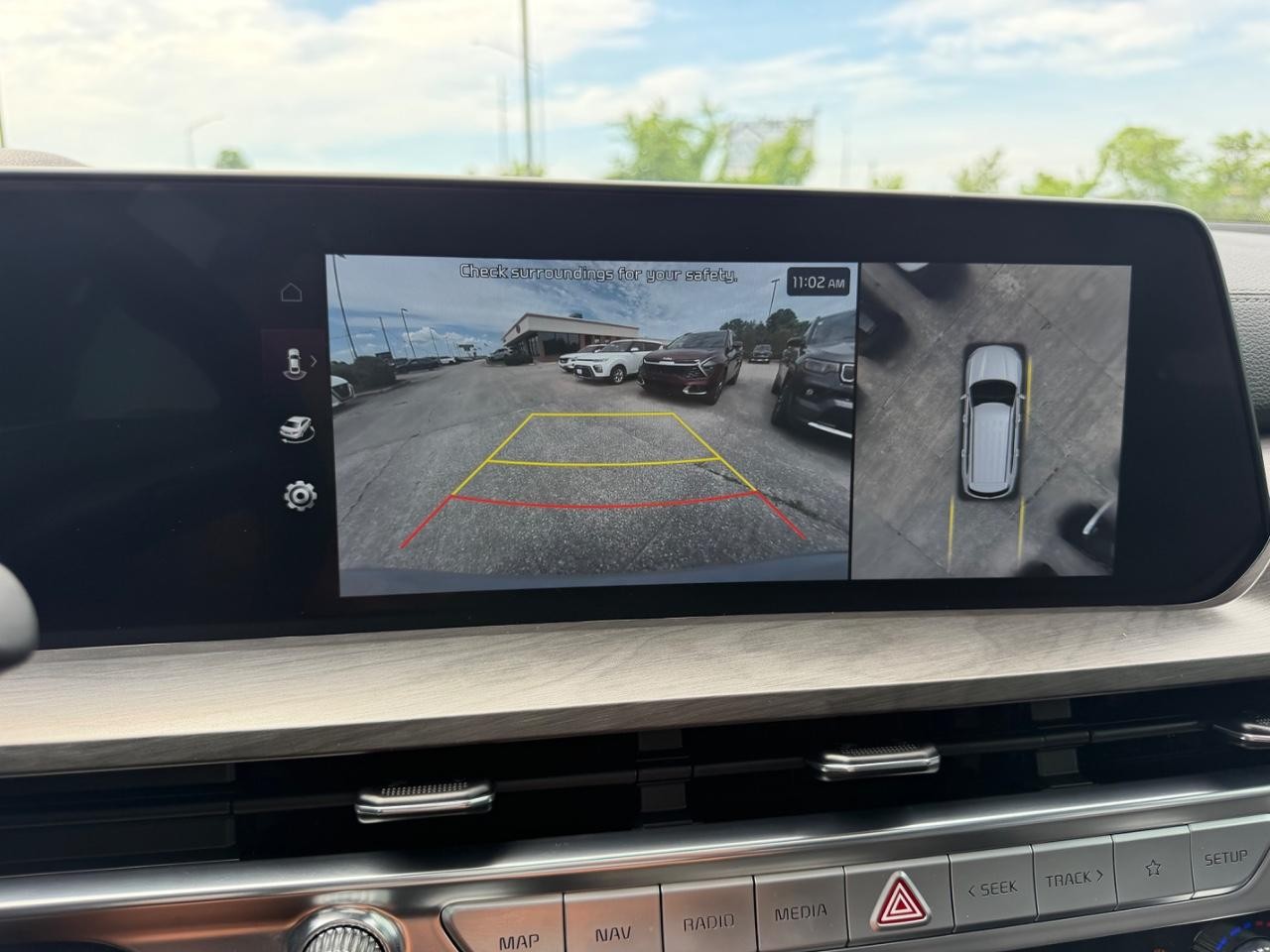 Kia Telluride Vehicle Full-screen Gallery Image 25