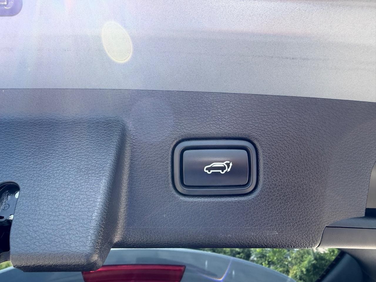 Kia Telluride Vehicle Full-screen Gallery Image 06