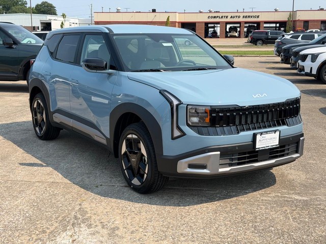 Cape Girardeau MO 2027 Kia Seltos more details - kia seltos