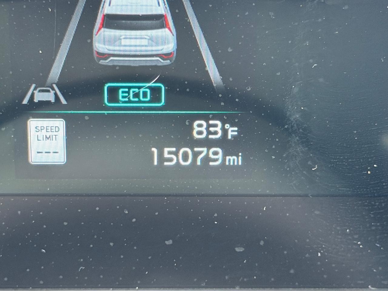 Kia Niro Vehicle Full-screen Gallery Image 18