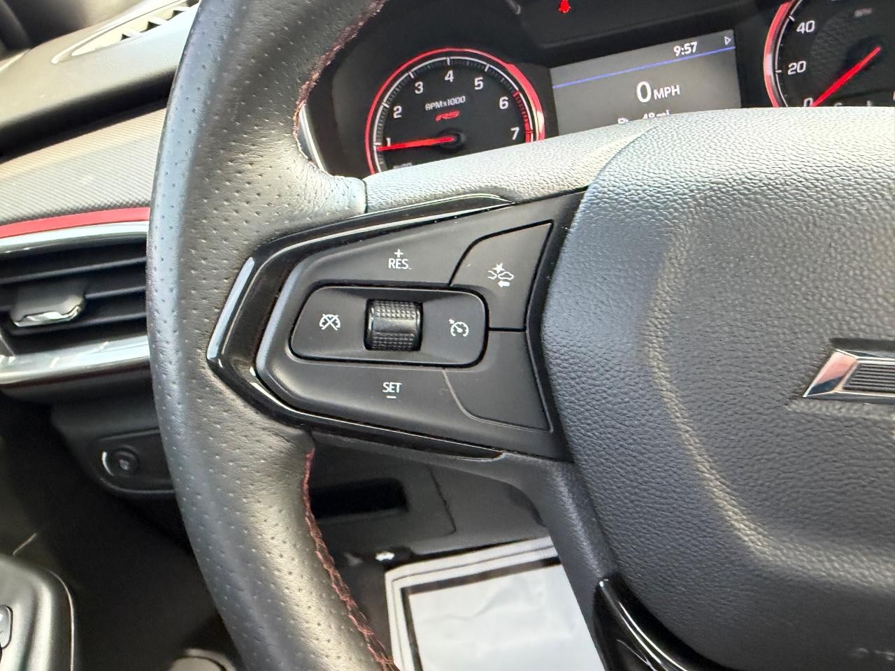 Chevrolet TrailBlazer Vehicle Full-screen Gallery Image 12