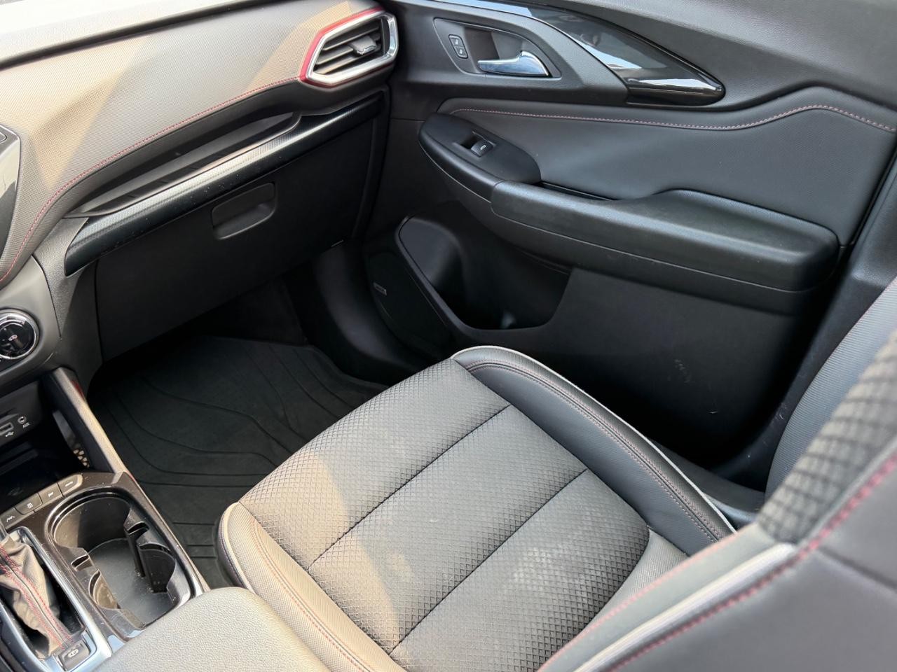 Chevrolet TrailBlazer Vehicle Full-screen Gallery Image 17