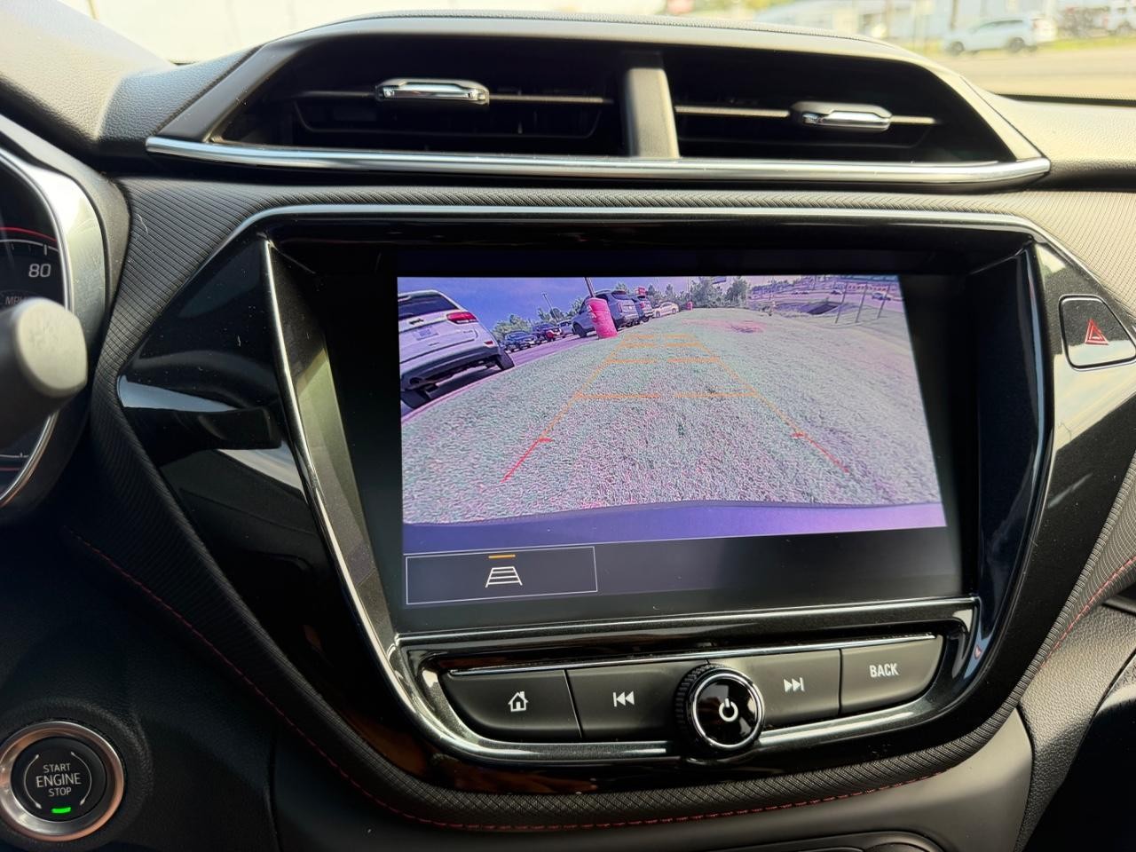Chevrolet TrailBlazer Vehicle Full-screen Gallery Image 21