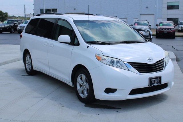 Used 2014 Toyota Sienna LE with VIN 5TDKK3DCXES419194 for sale in Cape Girardeau, MO