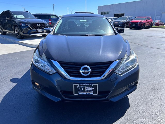 Used 2018 Nissan Altima SV with VIN 1N4AL3AP2JC101670 for sale in Cape Girardeau, MO