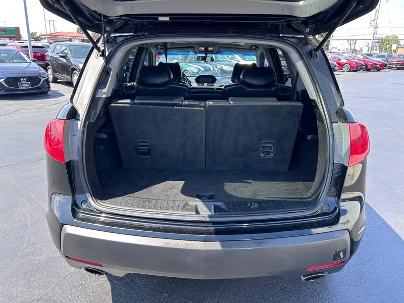 Acura MDX Vehicle Full-screen Gallery Image 07
