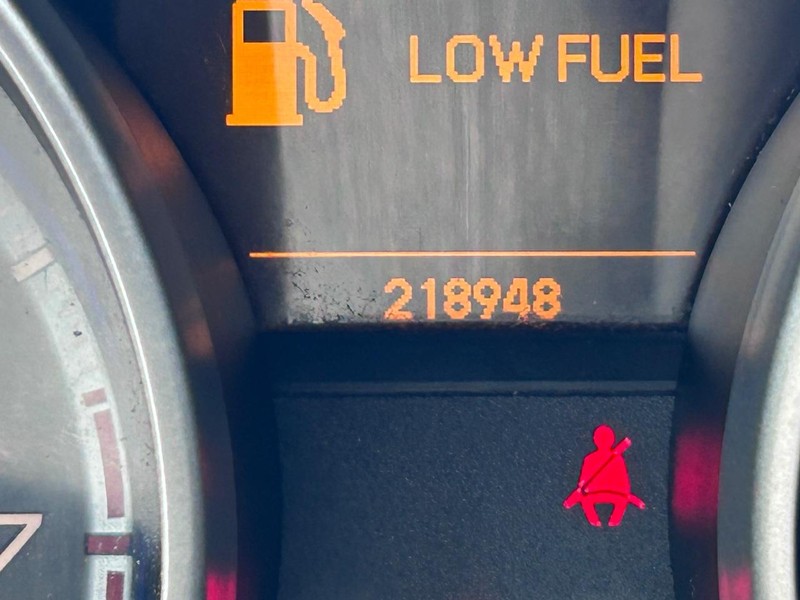 Acura MDX Vehicle Full-screen Gallery Image 28