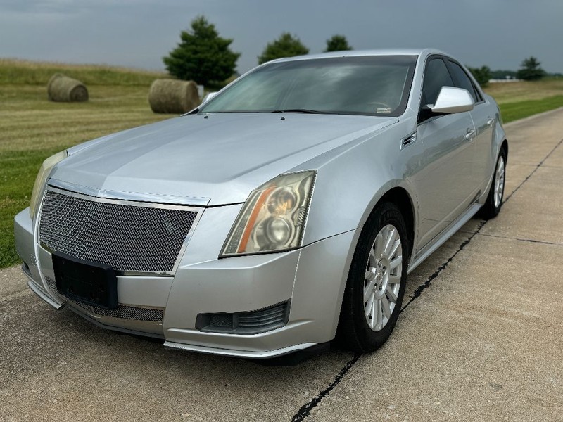 Cadillac CTS Sedan Vehicle Full-screen Gallery Image 10